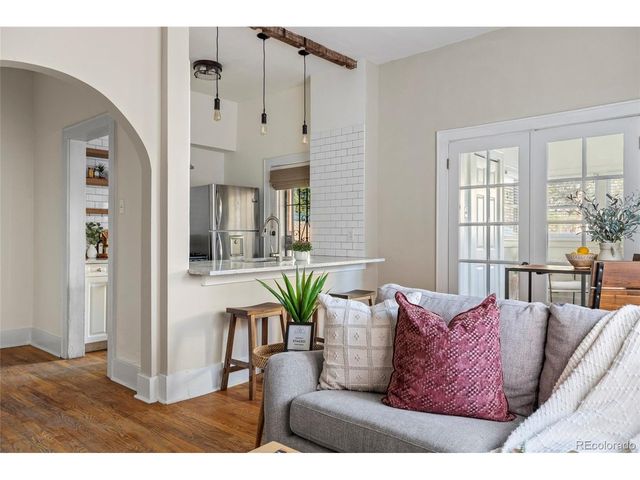 1640 N Downing St 104, Denver, CO 80218