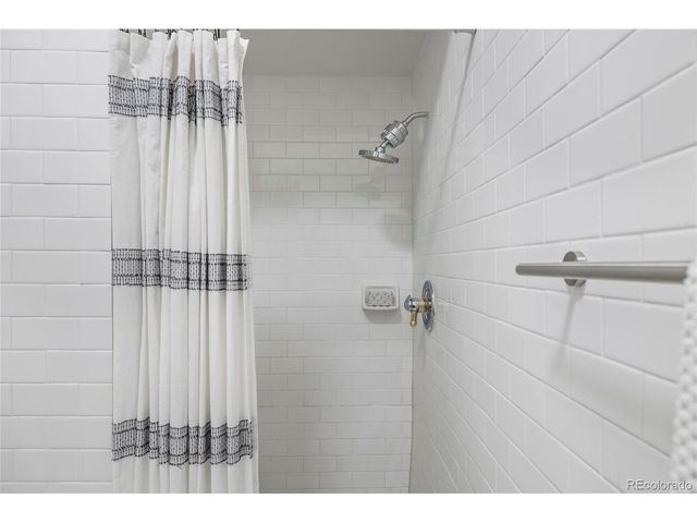 1640 N Downing St 104, Denver, CO 80218