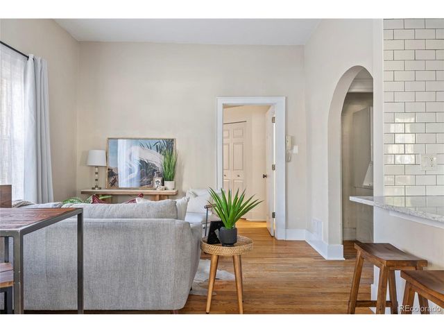 1640 N Downing St 104, Denver, CO 80218