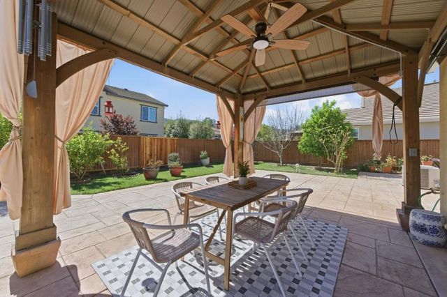 2610 Lone Oak Lane, Gilroy, CA 95020