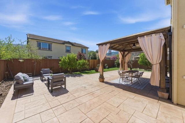 2610 Lone Oak Lane, Gilroy, CA 95020