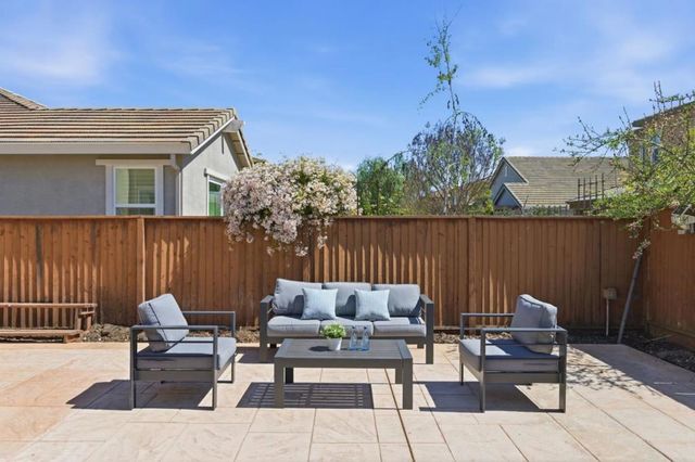 2610 Lone Oak Lane, Gilroy, CA 95020