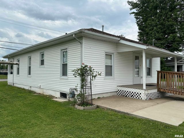 1520 Gartside Street, Murphysboro, IL 62966