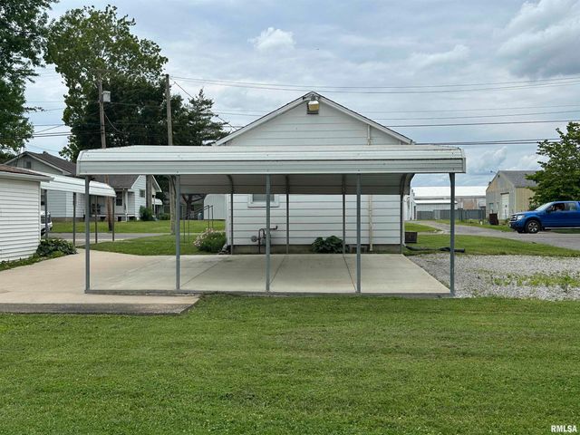 1520 Gartside Street, Murphysboro, IL 62966