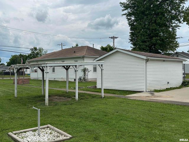 1520 Gartside Street, Murphysboro, IL 62966