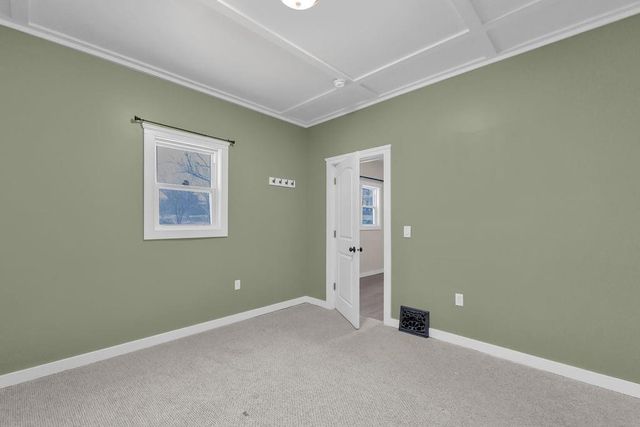 2924 Felix Street, St Joseph, MO 64501