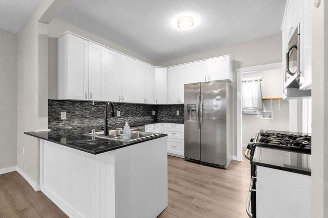 2924 Felix Street, St Joseph, MO 64501