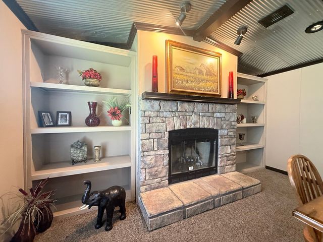 20970 Lee Lane, Chandler, TX 75758