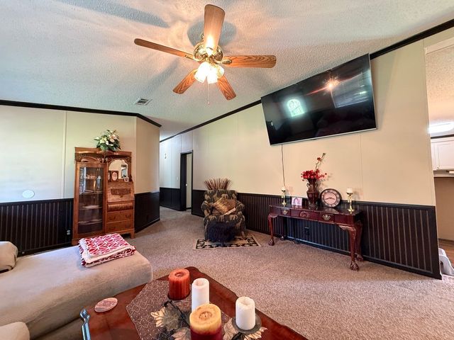 20970 Lee Lane, Chandler, TX 75758