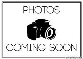 28 Greenwood Boulevard, Manorville, NY 11949