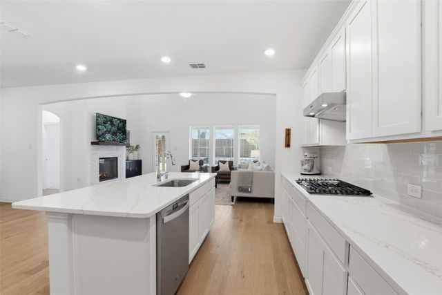 905 Bluebell Street, Princeton, TX 75407