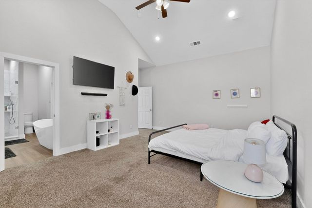 2015 Volga Avenue, Dallas, TX 75216