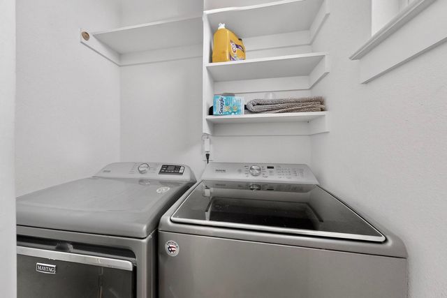 2015 Volga Avenue, Dallas, TX 75216