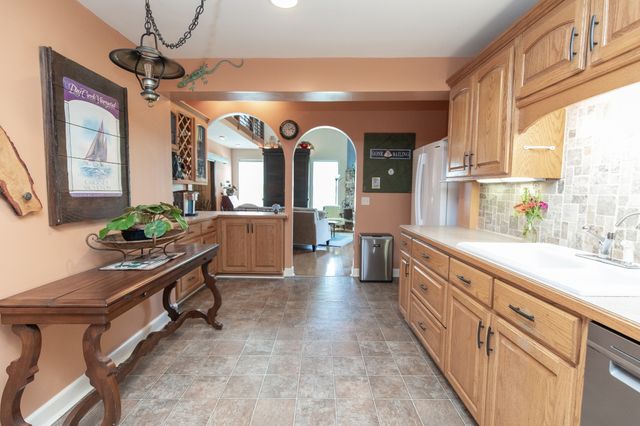824 Dry Creek Rd, Goodlettsville, TN 37072