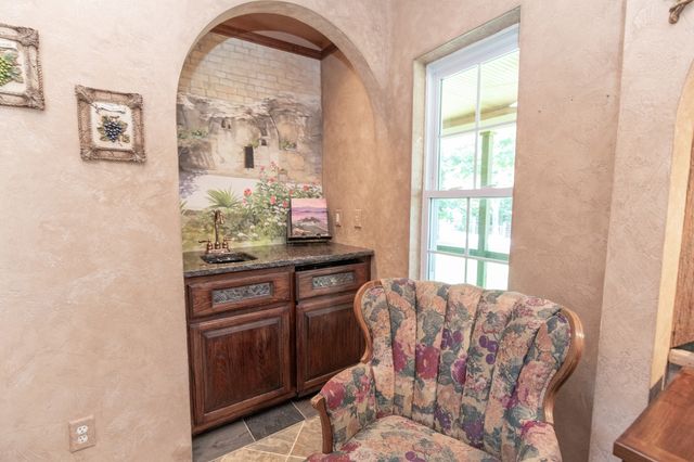 824 Dry Creek Rd, Goodlettsville, TN 37072