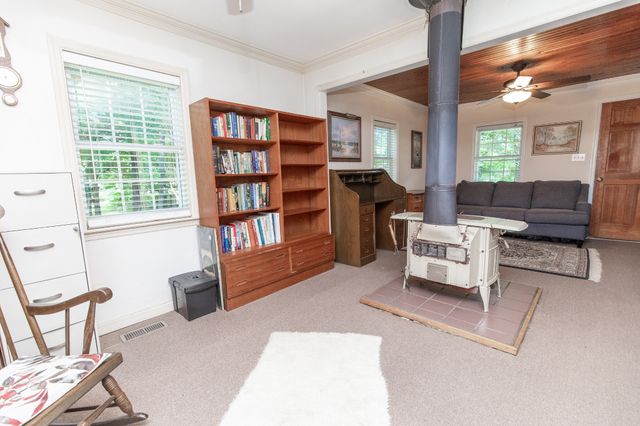 824 Dry Creek Rd, Goodlettsville, TN 37072