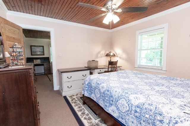824 Dry Creek Rd, Goodlettsville, TN 37072