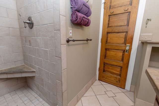 824 Dry Creek Rd, Goodlettsville, TN 37072