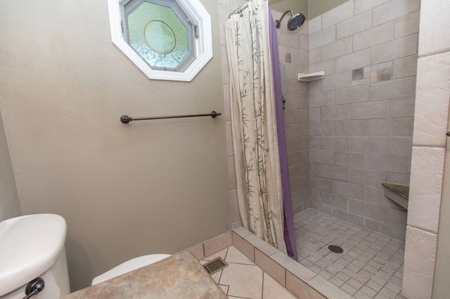 824 Dry Creek Rd, Goodlettsville, TN 37072