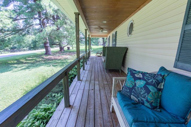 824 Dry Creek Rd, Goodlettsville, TN 37072