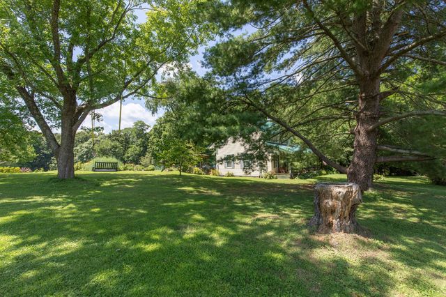 824 Dry Creek Rd, Goodlettsville, TN 37072