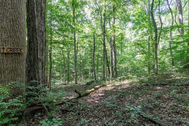 824 Dry Creek Rd, Goodlettsville, TN 37072