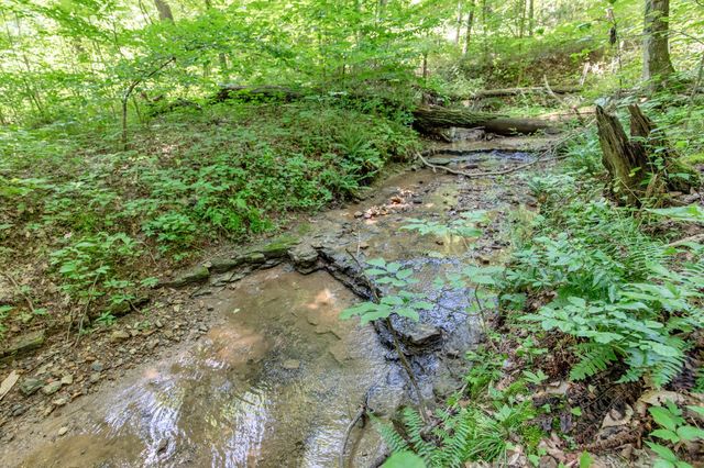 824 Dry Creek Rd, Goodlettsville, TN 37072