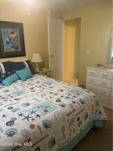 9136 E Calabash Drive SW, Calabash, NC 28467