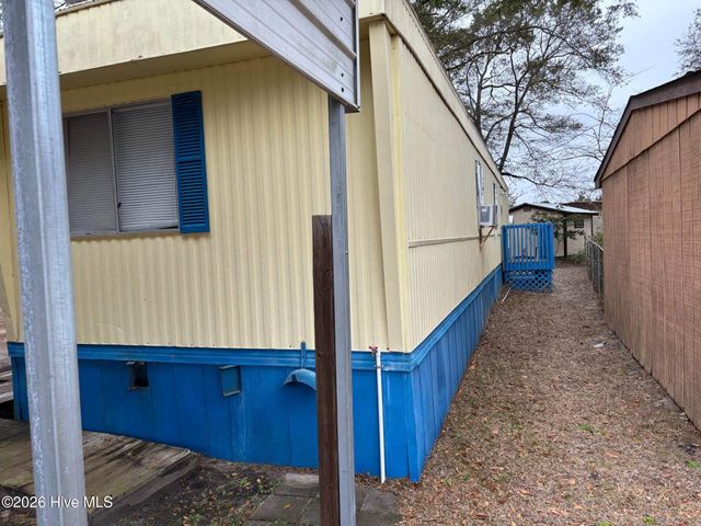 9136 E Calabash Drive SW, Calabash, NC 28467