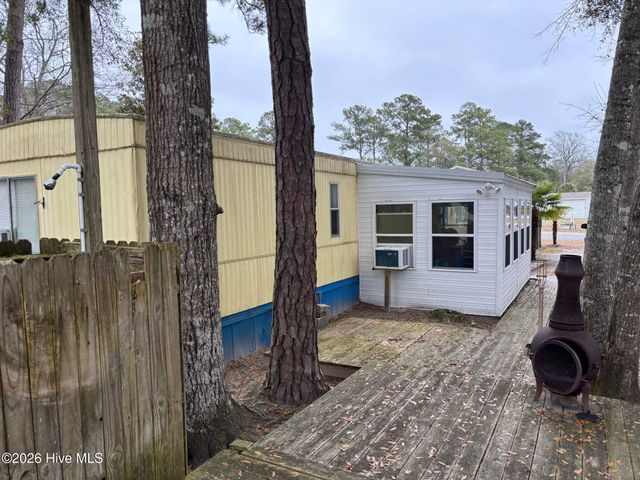 9136 E Calabash Drive SW, Calabash, NC 28467