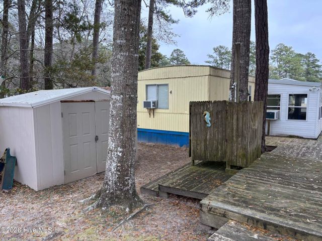 9136 E Calabash Drive SW, Calabash, NC 28467