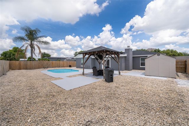 8448 MATTITUCK CIRCLE, Orlando, FL 32829
