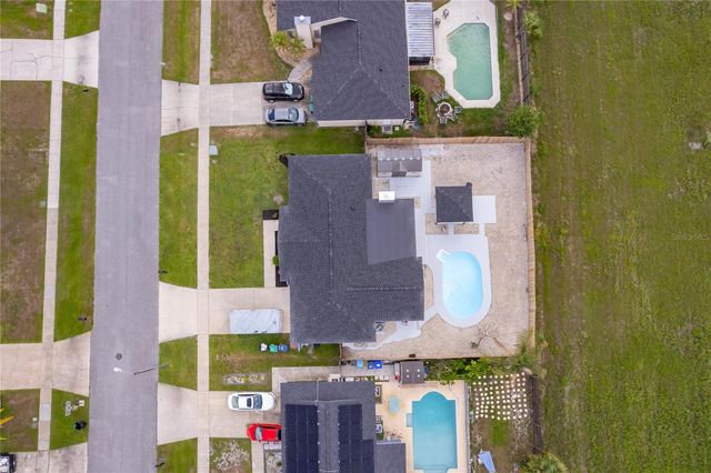 8448 MATTITUCK CIRCLE, Orlando, FL 32829