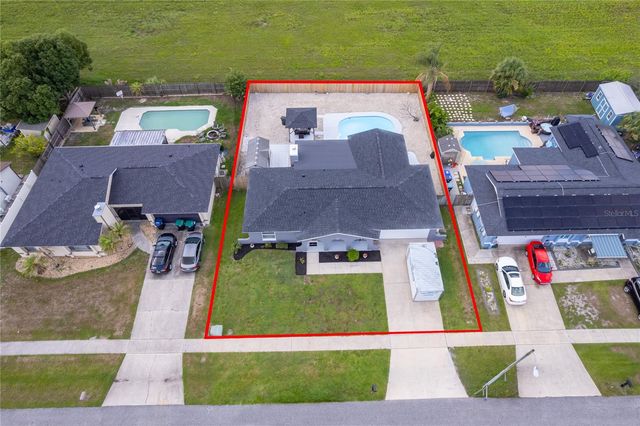 8448 MATTITUCK CIRCLE, Orlando, FL 32829