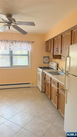 1 Colonial E, Little Falls, NJ 07424