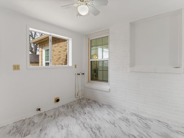 2500 Avenue E, Bay City, TX 77414