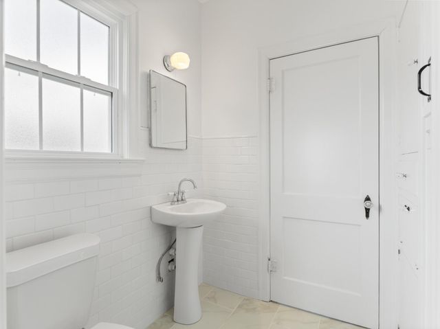 2500 Avenue E, Bay City, TX 77414