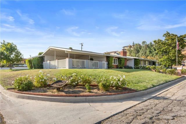 3542 Sage Lane, San Bernardino, CA 92404