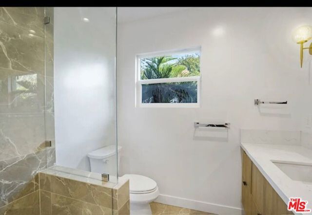 7406 W 82nd Street, Los Angeles, CA 90045