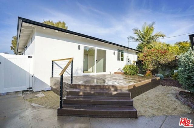 7406 W 82nd Street, Los Angeles, CA 90045