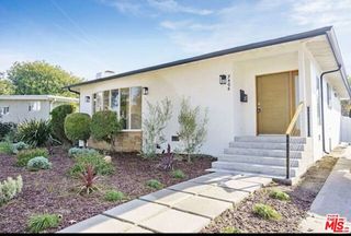 7406 W 82nd Street, Los Angeles, CA 90045