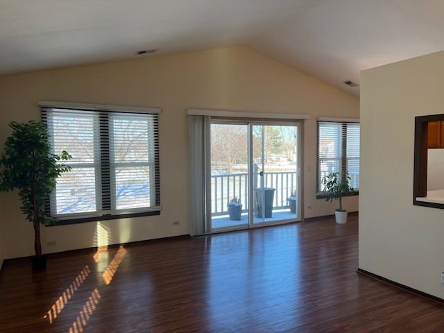 1796 Vermont Drive A, Elk Grove Village, IL 60007