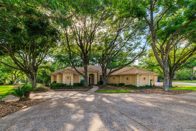 102 Rio Azul, Seguin, TX 78155