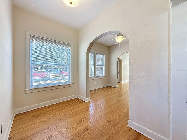 1136 12TH STREET N, St Petersburg, FL 33705