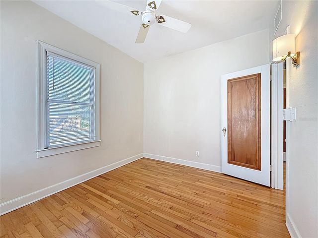 1136 12TH STREET N, St Petersburg, FL 33705