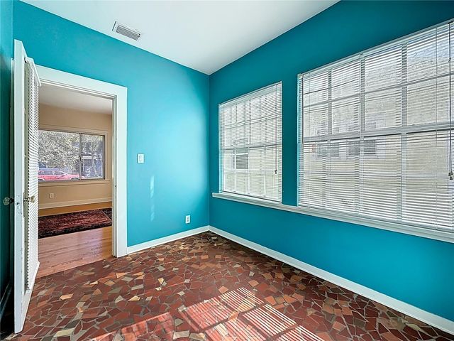 1136 12TH STREET N, St Petersburg, FL 33705