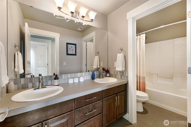 4720 NE 25th Street, Renton, WA 98059