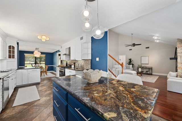 3908 Valley VW, Round Rock, TX 78681