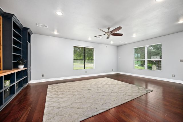 3908 Valley VW, Round Rock, TX 78681