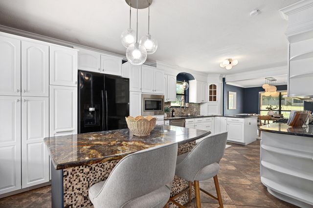 3908 Valley VW, Round Rock, TX 78681